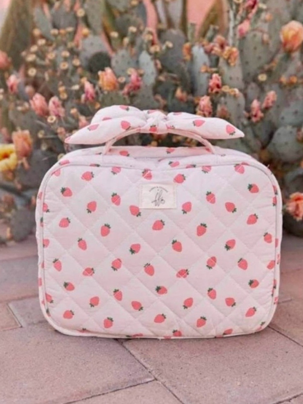 Poppy & Peonies “Wild Strawberry” Hook Me Up! Like new